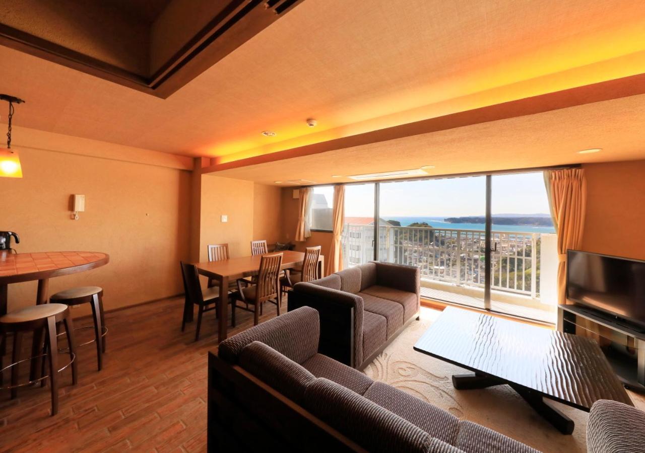 Katsuura Hilltop Hotel & Residence Esterno foto