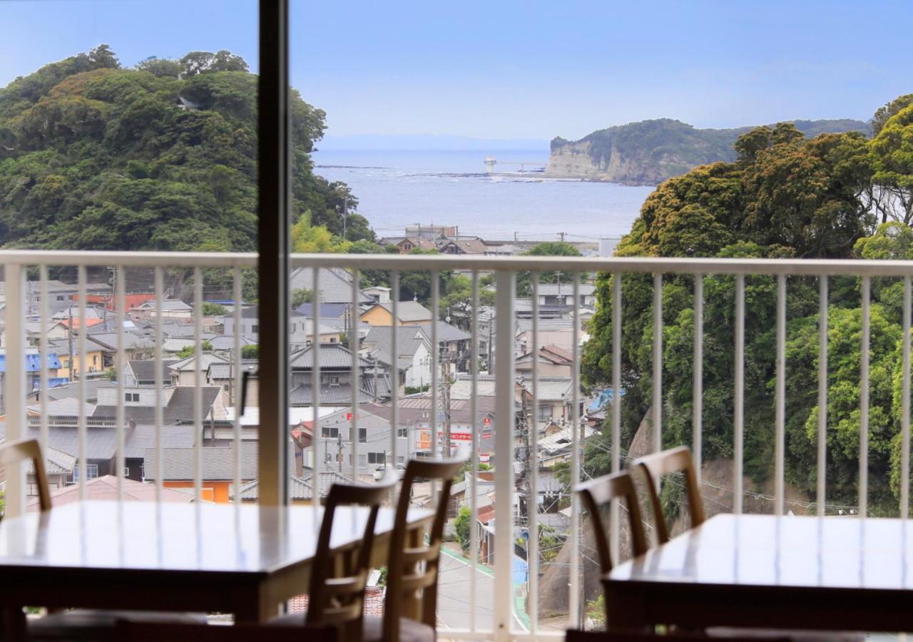 Katsuura Hilltop Hotel & Residence Esterno foto
